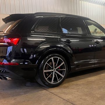 Studio Delano Ceramic Coating Audi Sq7 Rear After Steamology Sq